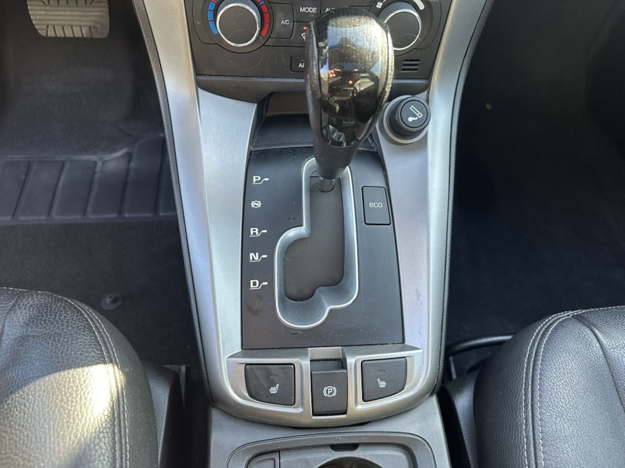 Chevrolet Captiva - 3.0i LTZ Aut. 7-Zitter Leder/Trekhaak/Schuifdak