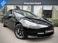 Tesla Model 3 - Standard RWD Plus LFP/ Pano/ Leder
