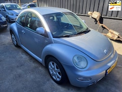Volkswagen New Beetle - 2.0 Highline