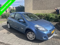 Renault Clio - 1.2 Collection Cruisecontrol Clima LageKm Nap