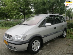 Opel Zafira - 2.2-16V Elegance 7 persoons