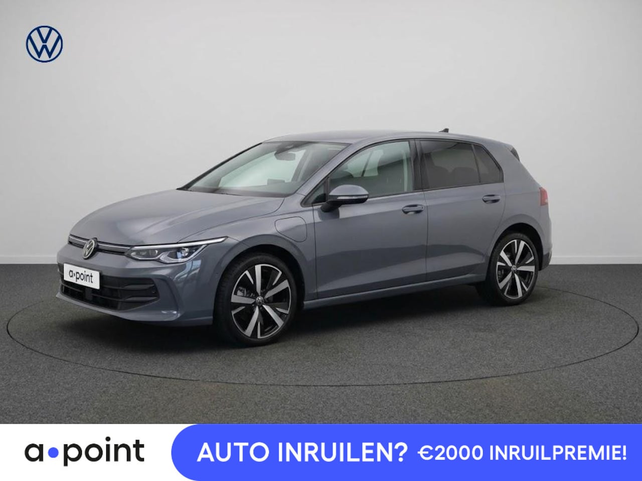 Volkswagen Golf - Life Edition 1.5 eHybrid 150 kW / 204 PK Hatchback / Trekhaak / Carplay / 19 Inch - AutoWereld.nl