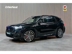 BMW X1 - 30 e xDrive M Sport Pro | PANO | HUD | ACC | STOELVERWARMING | S