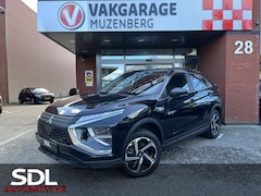 Mitsubishi Eclipse Cross - 2.4 PHEV Intense // KEYLESS // CAMERA // CRUISE // APPLE-ANDROID AUTO // STOELVERWARMING /