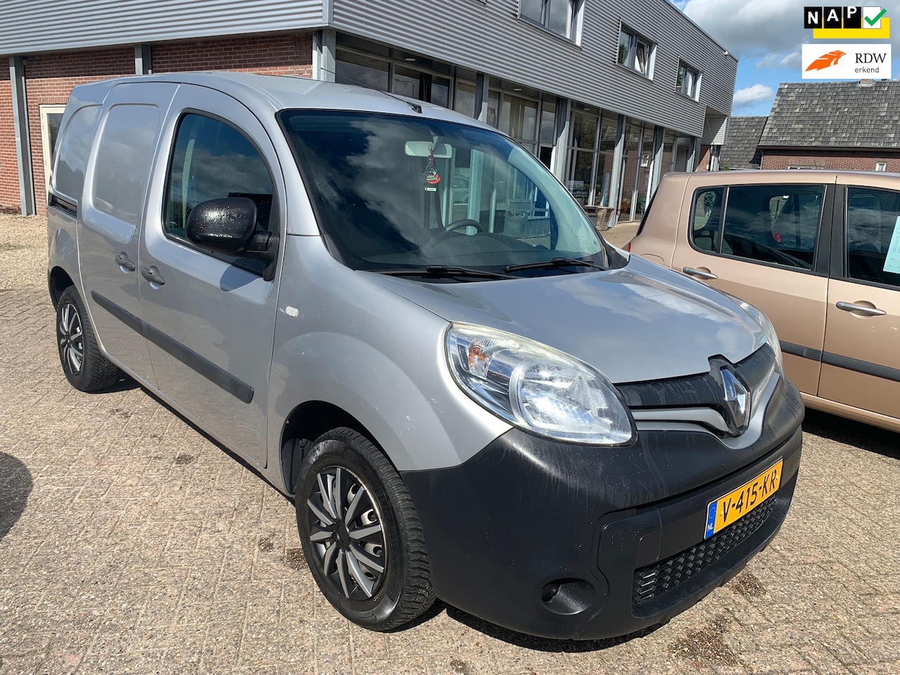 Renault Kangoo - 1.5 dCi 75 COMFORT 2018 € 6.950.- MARGE AIRCO CRUISE - AutoWereld.nl
