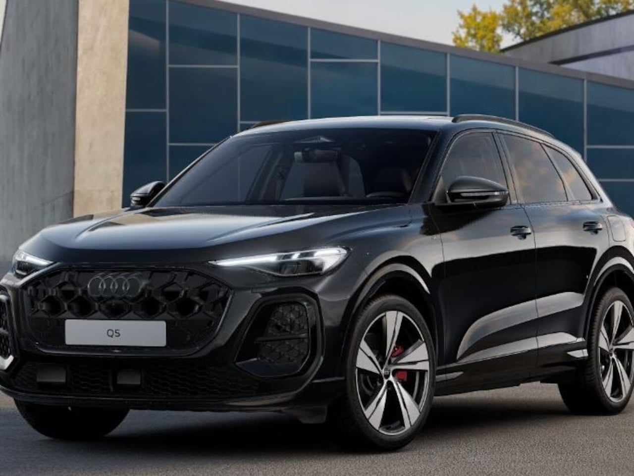 Audi Q5 - S edition Competition e-hybrid 270 kW / 367 PK | Panoramadak | Bijrijdersscherm | Trekhaak - AutoWereld.nl