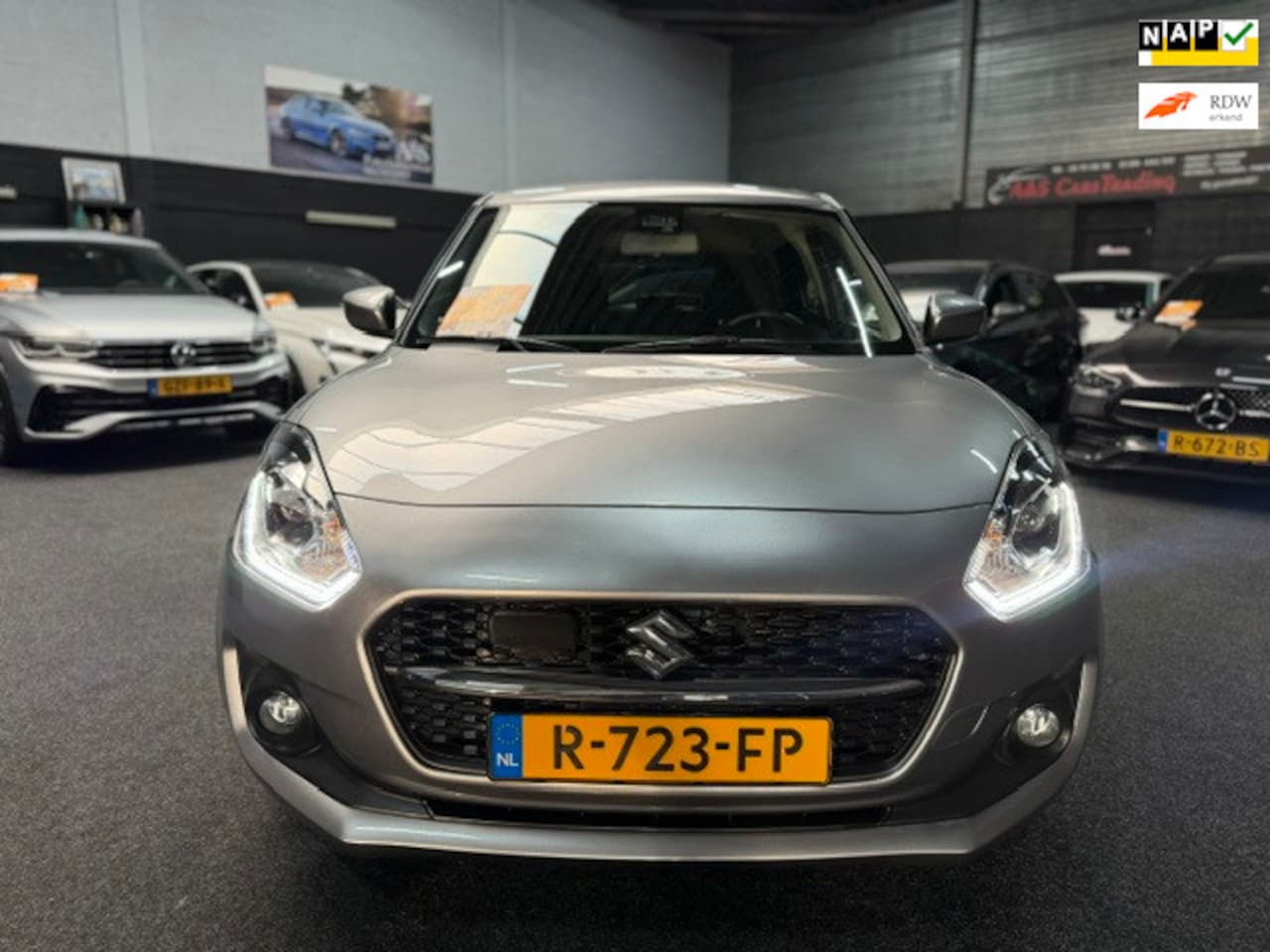Suzuki Swift - 1.2 Select Smart Hybrid 1.2 Select Smart Hybrid - AutoWereld.nl