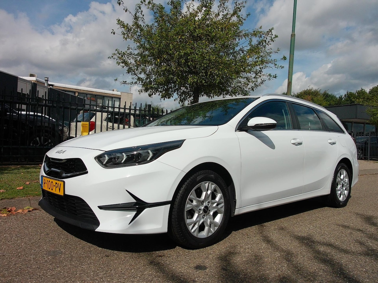 Kia Cee'd Sportswagon - Ceed Sw 1.0 T-GDi 120pk DynamicLine Multi Media - AutoWereld.nl