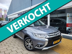 Mitsubishi Outlander - 2.0 Connect Pro / Automaat / Cruise Control / Stoel -en Stuurverwarming /