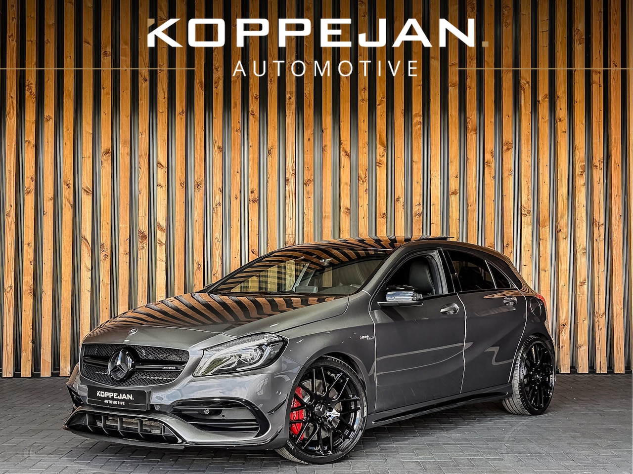 Mercedes-Benz A-klasse - AMG 45 4MATIC | STAGE 2 | PANORAMADAK | HARMAN KARDON | NIGHT PAKKET | - AutoWereld.nl
