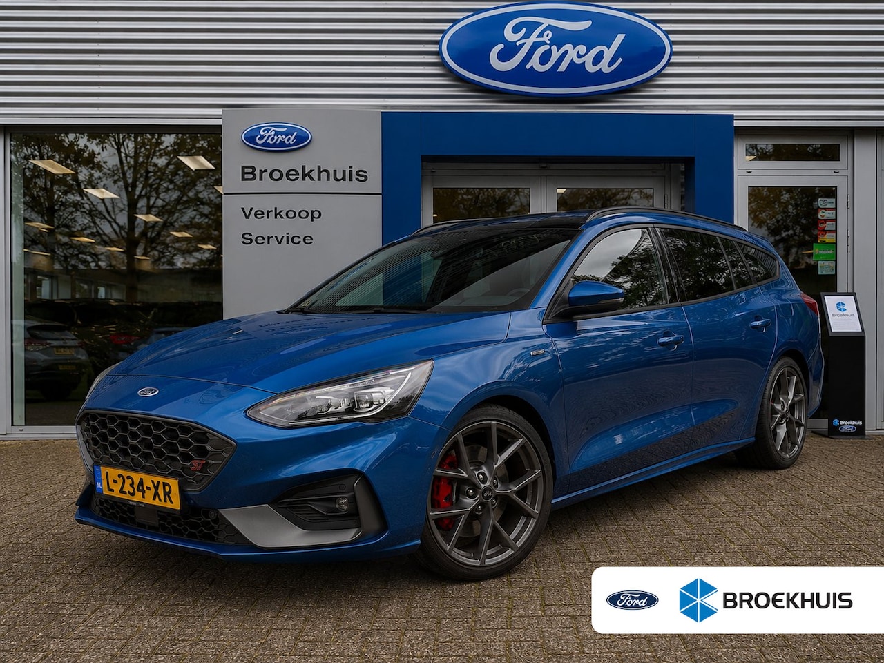 Ford Focus Wagon - 2.3EB ST-3 | AUTOMAAT! | ADAPTIVE CRUISE | DEALER OH! | TREKHAAK | WINTERPACK | PANODAK | - AutoWereld.nl
