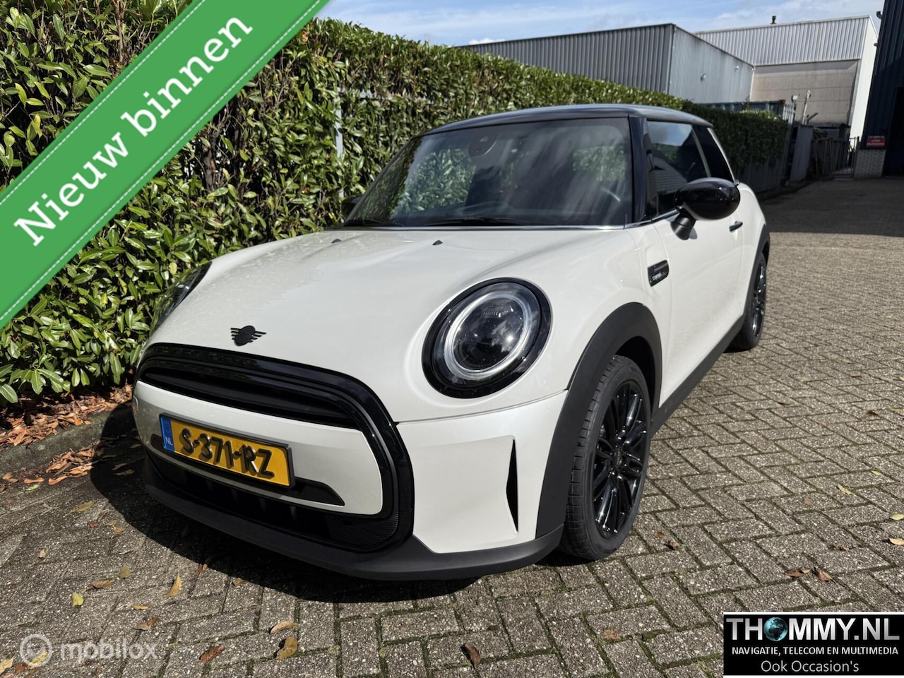 MINI 3-Deurs - 1.5 Cooper Camden Plus Edition - AutoWereld.nl