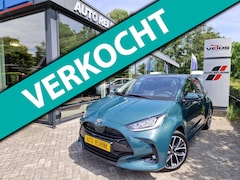 Toyota Yaris - 1.5 Hybrid 115 Dynamic Comfort Pack/Park.sens V+A/Dode Hoek det./Keyless/17"LMV
