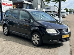 Volkswagen Touran - FOR EXPORT 2.0-16V FSI Highline