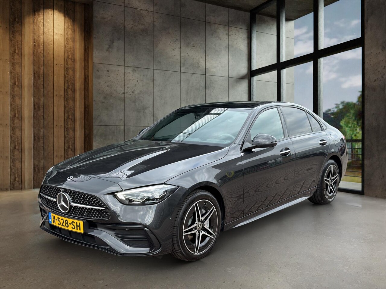 Mercedes-Benz C-klasse - C 300 e AMG Line Premium Plus | Panoramadak | Memory pakket | Head-up display | 360 Camera - AutoWereld.nl