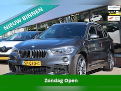 BMW X1 - SDrive20i High Executive 1e EIG_LED_PANO_HEAD-UP_CAM_PDC V+A_NAP
