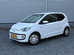 Volkswagen Up! - 1.0 move up Stoelverwarming NAVI Parkeersensoren