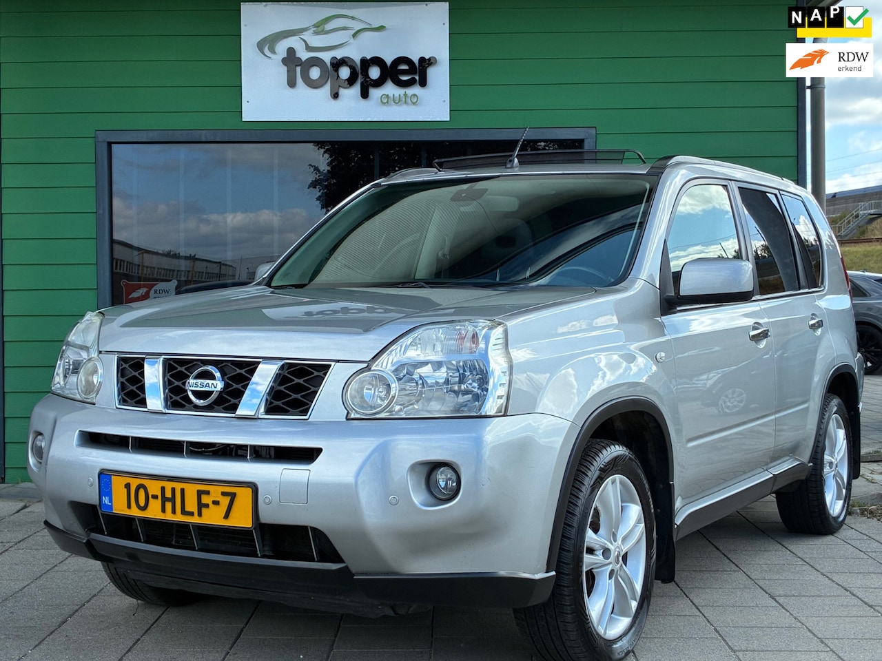 Nissan X-Trail - 2.0 LE 4x4|Automaat|Panoramadak|Cruise|Climatronic|Trekhaak|PDC|NAP| - AutoWereld.nl