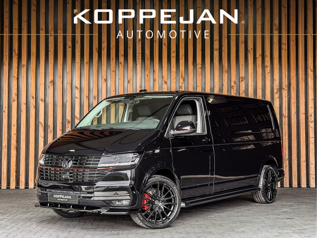 Volkswagen Transporter - 2.0 TDI 150PK DSG 4Motion L2H1 | BULLI | LED | ACC | SLUITHULP | TREKHAAK | STOELVERWARMIN - AutoWereld.nl