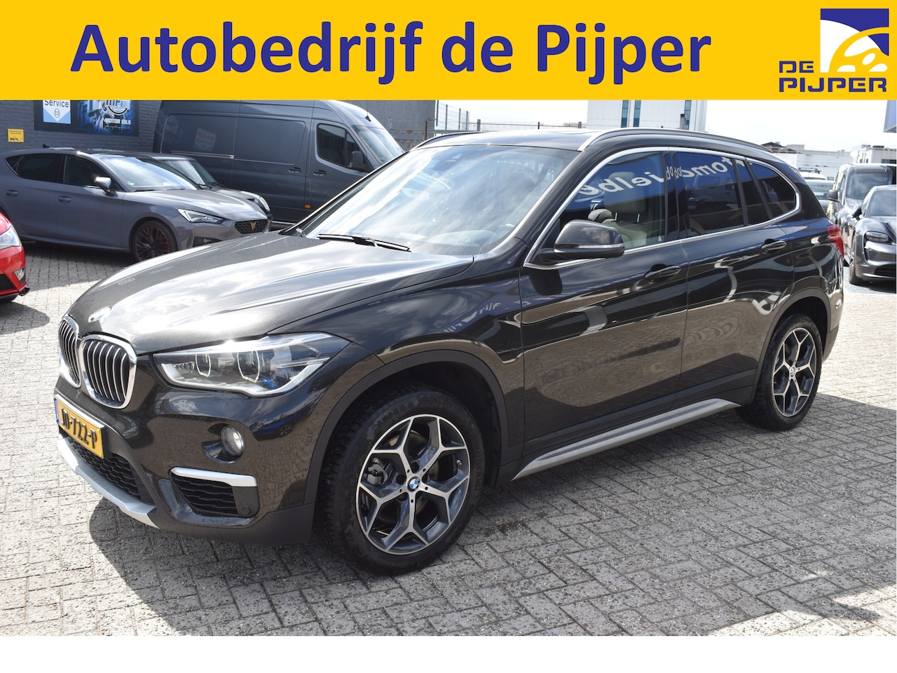 BMW X1 - xDrive20i High Executive xDrive20i High Executive, ORGINEEL NEDERLANDS , BOEKJES,NAP EN ONDERHOUDSHISTORIE - AutoWereld.nl