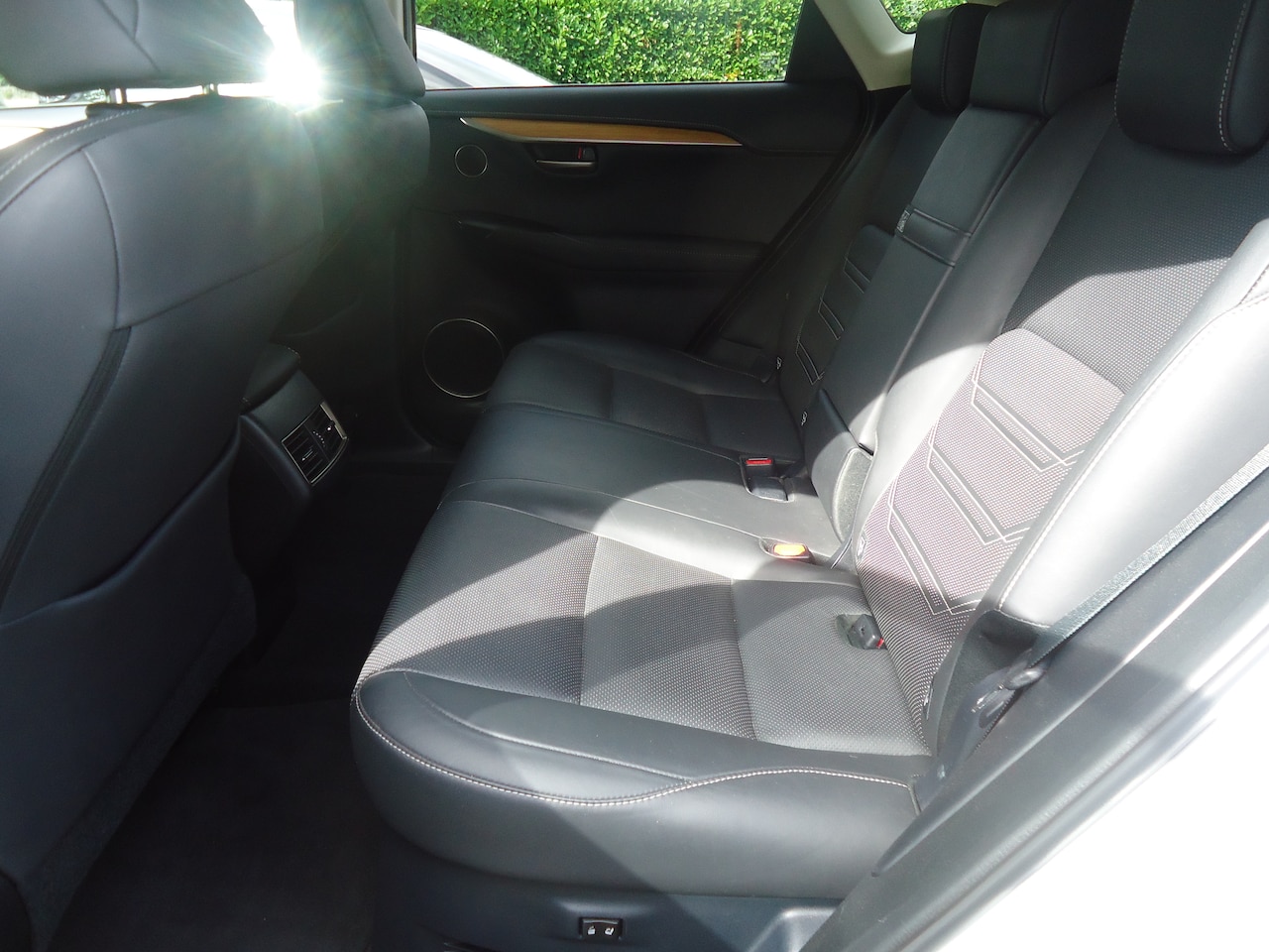 Lexus NX - 300h AWD President Line gewoon de beste uitvoering