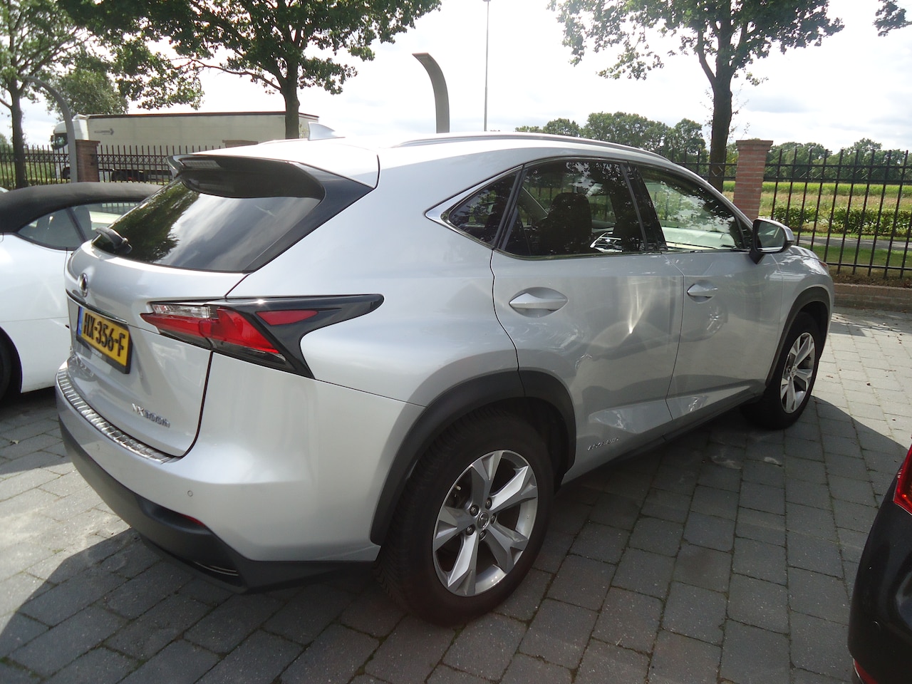Lexus NX - 300h AWD President Line gewoon de beste uitvoering