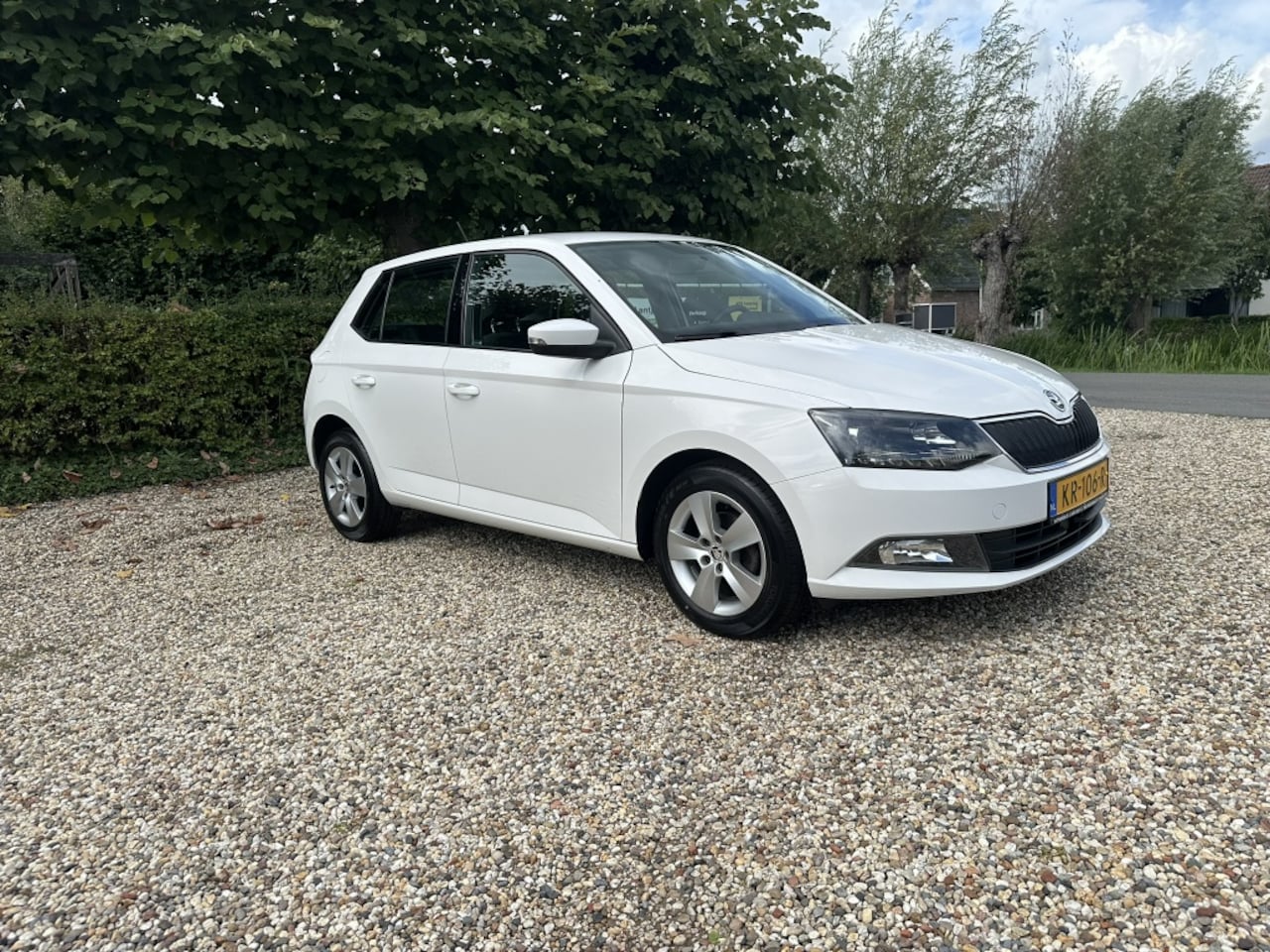 Skoda Fabia - 1.0 Ambition Bns Navigatie/PDC