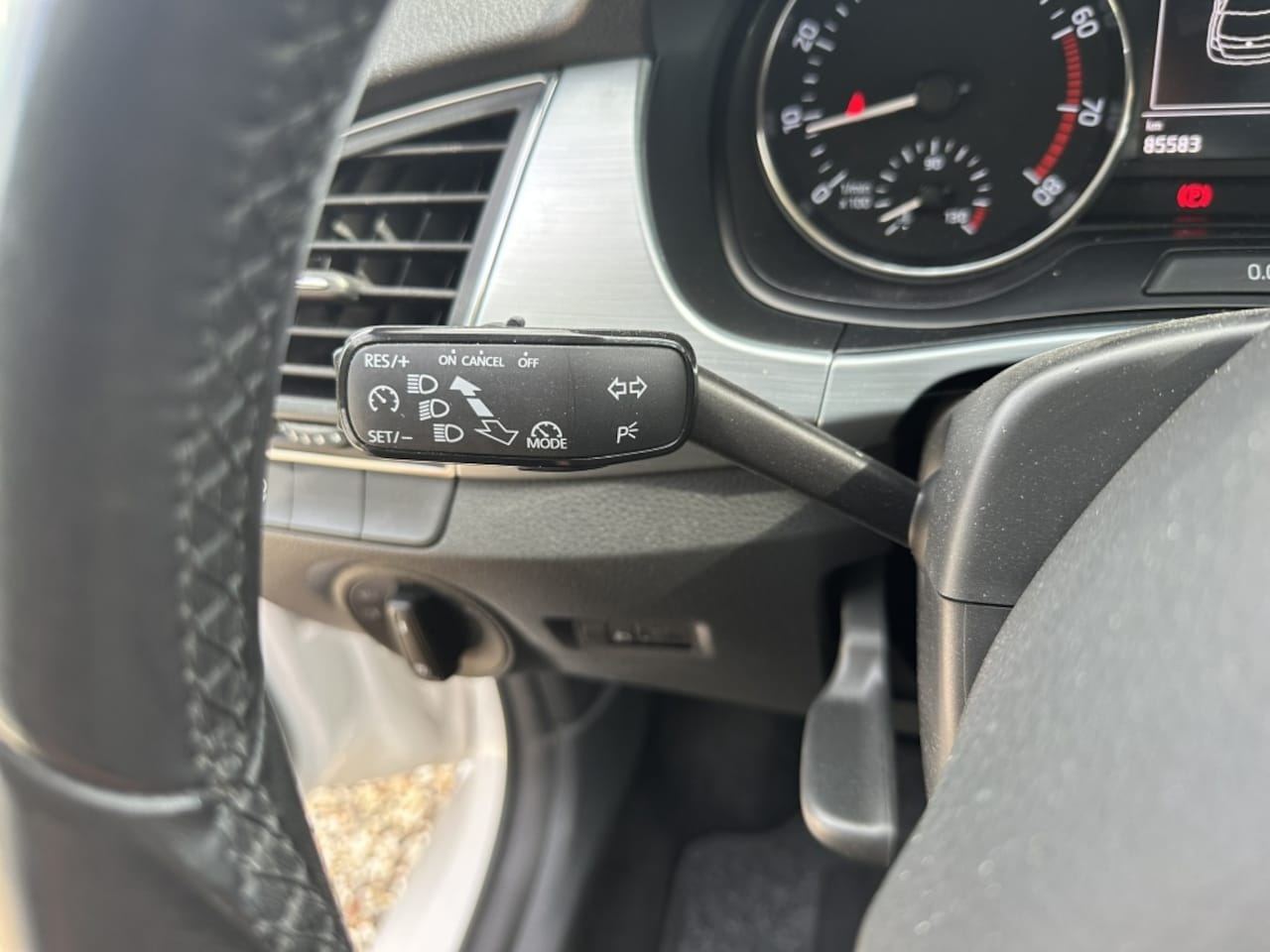 Skoda Fabia - 1.0 Ambition Bns Navigatie/PDC