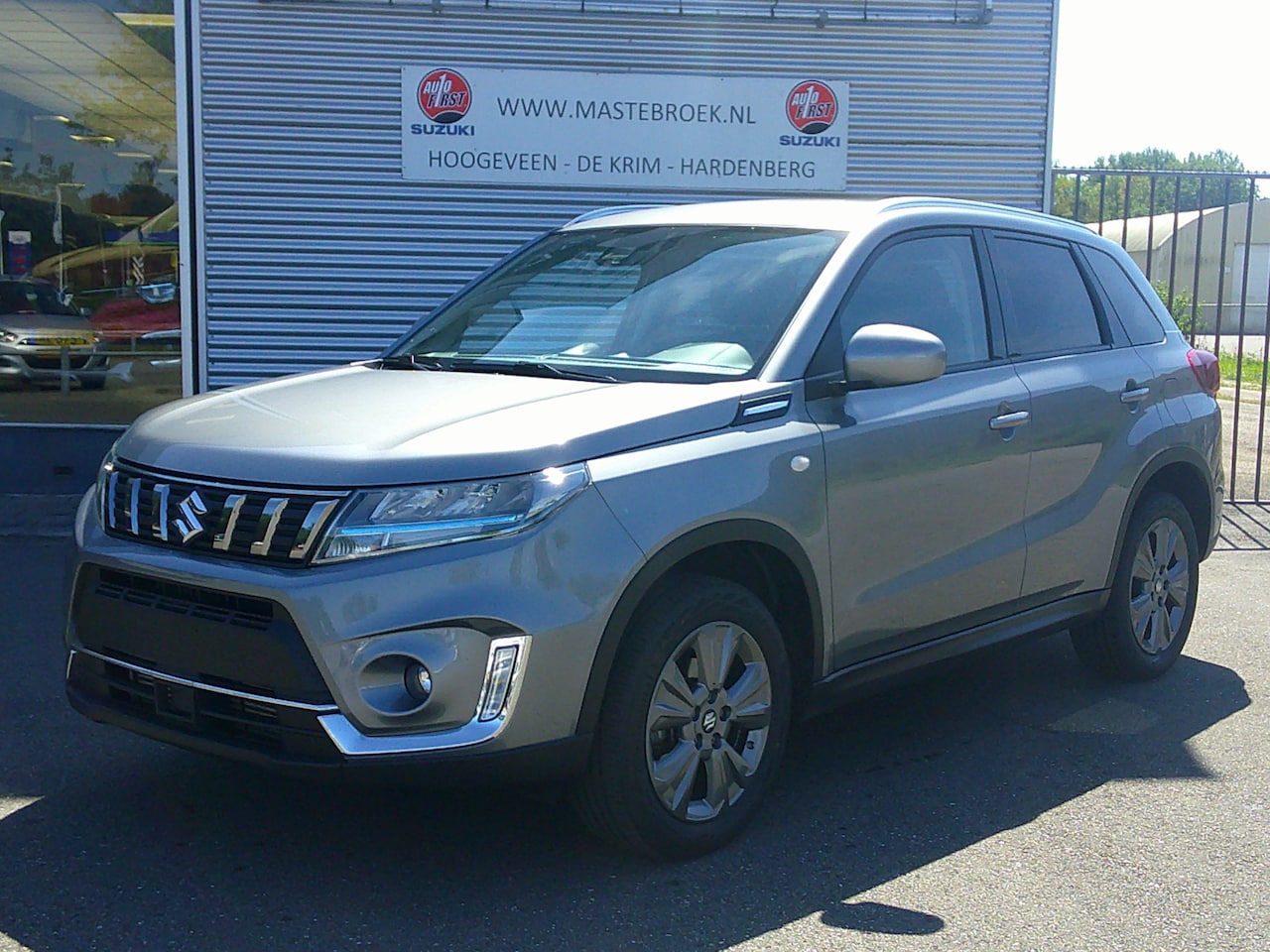 Suzuki Vitara - 1.4 Boosterjet Select Smart Hybrid Staat in Hoogeveen - AutoWereld.nl