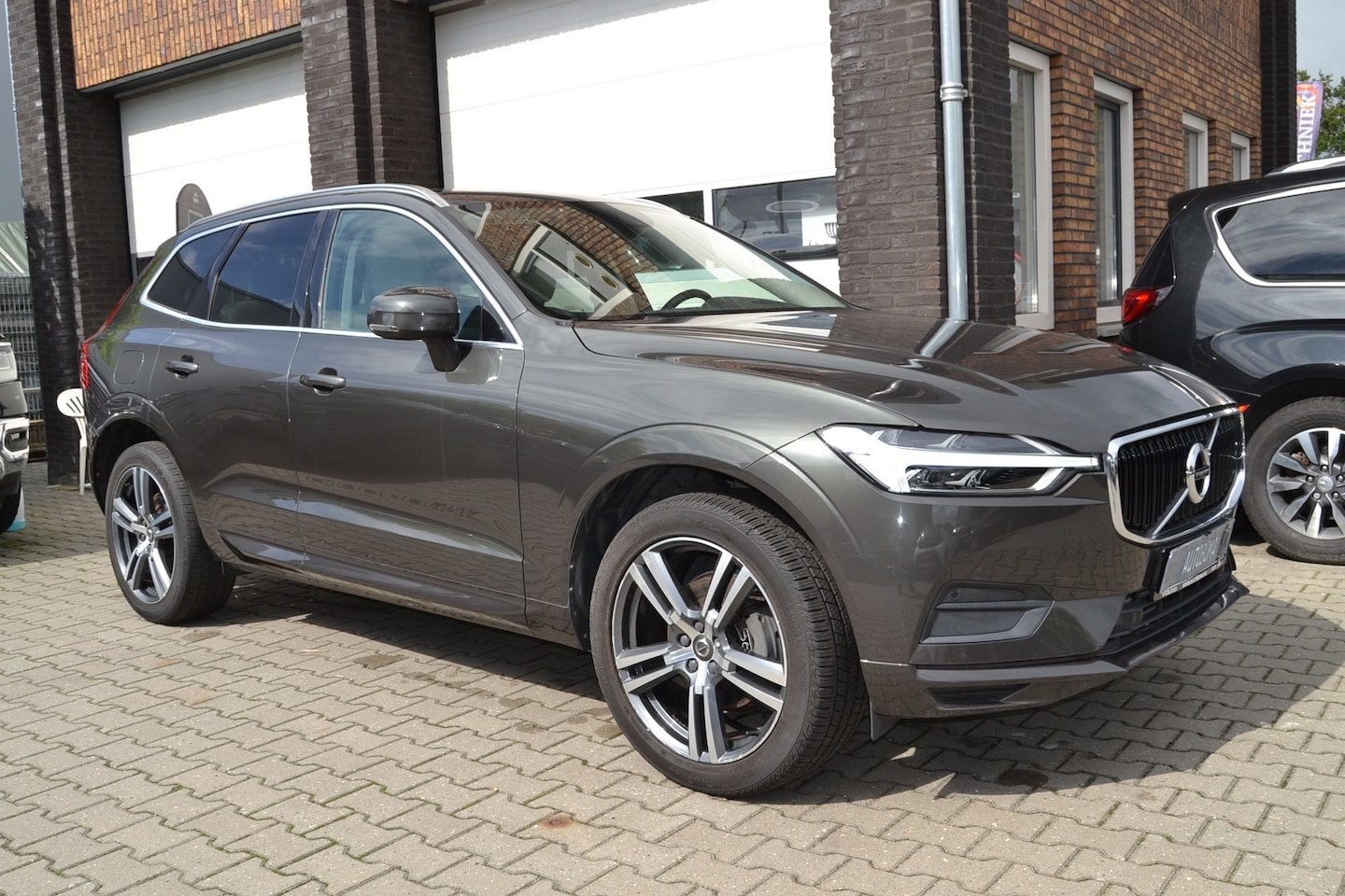 Volvo XC60 - 2.0 T5 Panoramadak, leder - AutoWereld.nl