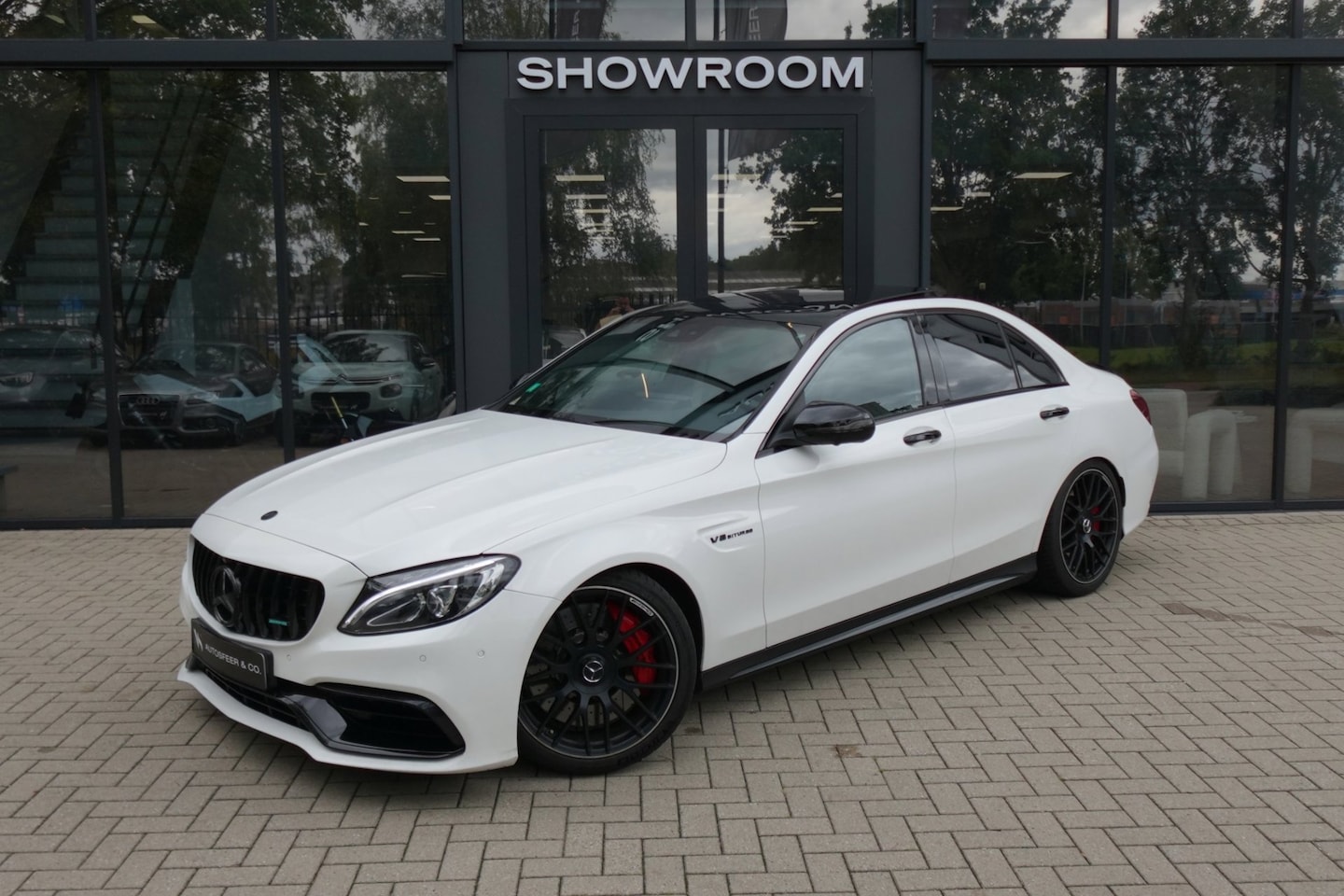Mercedes-Benz C-klasse - AMG 63 S Edition 1 PANO 360 CAM SFEER - AutoWereld.nl