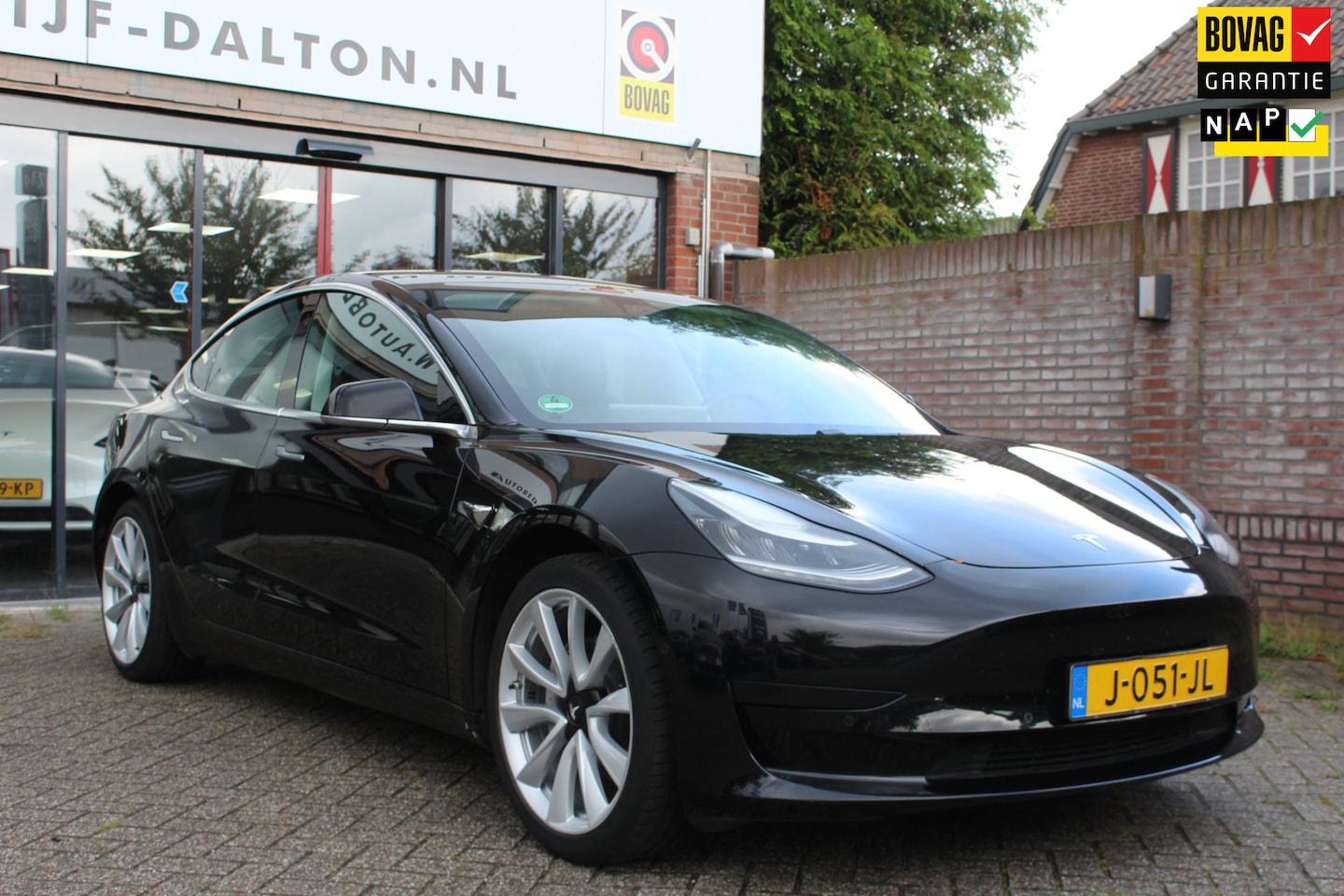 Tesla Model 3 - Standard RWD Plus SOH 89 % 19" LMV / AUTOPILOT / 1e EIG / INCL. BTW - AutoWereld.nl