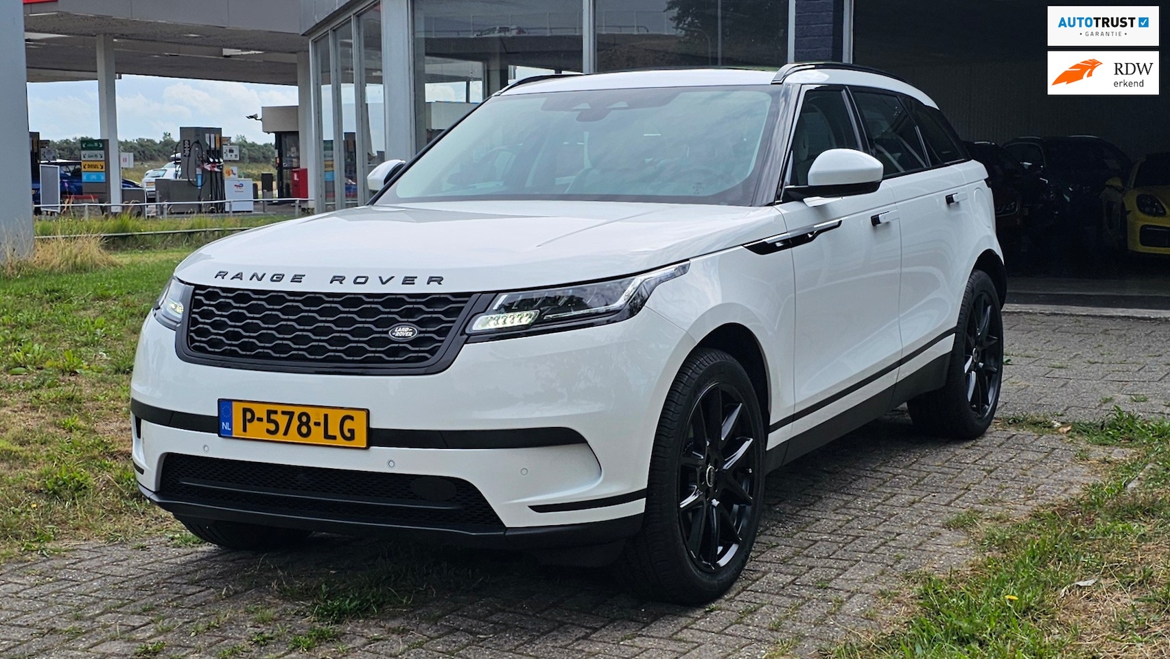 Land Rover Range Rover Velar - 2.0 P400e S - AutoWereld.nl