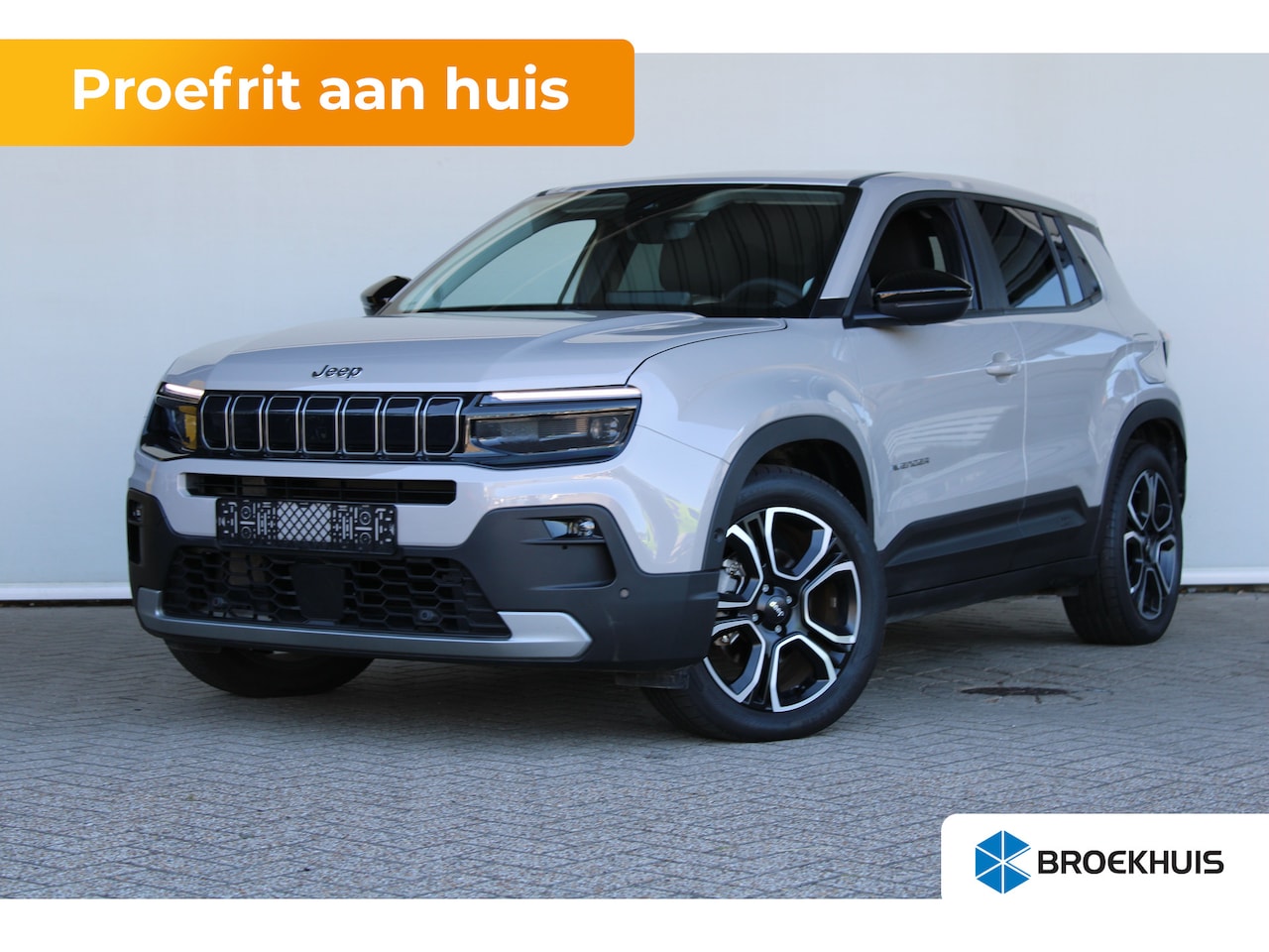Jeep Avenger - 1.2 e-Hybrid Summit Adaptieve Cruise | Climate Control | Camera | 18" Lichtmetaal | Leder/ - AutoWereld.nl