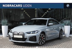 BMW i4 - eDrive40 M Sport / Schuif-kanteldak / Comfort Access / Stoelverwarming / Harman Kardon / A
