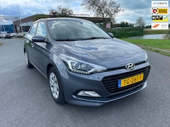 Hyundai i20 - 1.0 T-GDI Comfort, 5drs, Cam, Navi, Pdc, Cruise/Climate control, 16835km, 1e eig afk, Geen