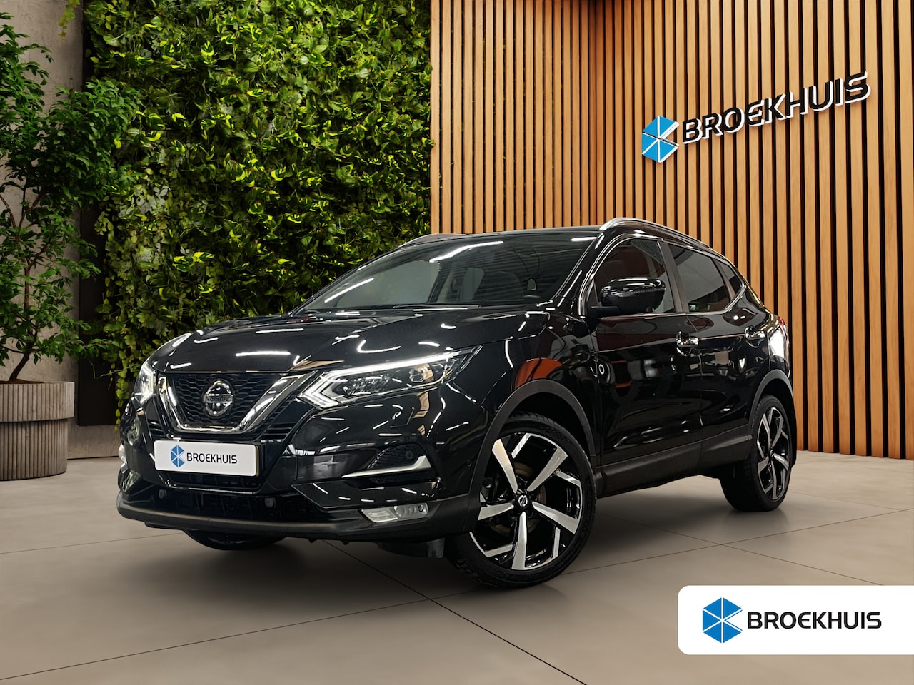 Nissan Qashqai - 1.3 DIG-T N-Tec Automaat | 360 Camera | Trekhaak | Stoelverwarming | Adaptieve cruise | Wi - AutoWereld.nl