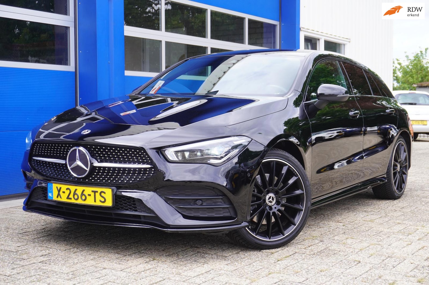 Mercedes-Benz CLA-klasse Shooting Brake - 250 e Premium Plus 250 e Premium Plus - AutoWereld.nl