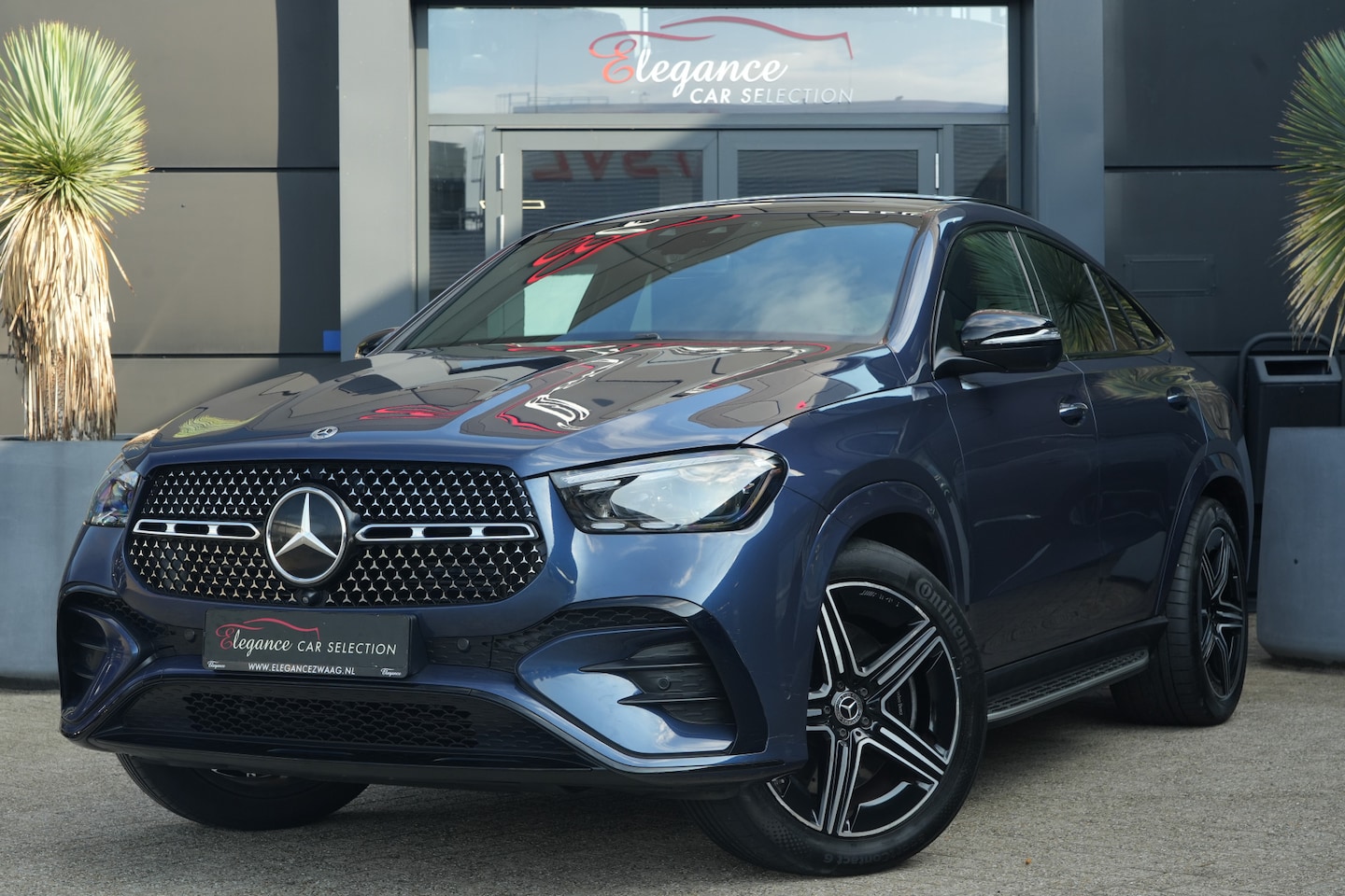 Mercedes-Benz GLE-Klasse Coupé - 400 e 4MATIC AMG Line Premium | 381PK Pano | Burmester | 360° | HUD | 21" | Mercedes-Benz - AutoWereld.nl