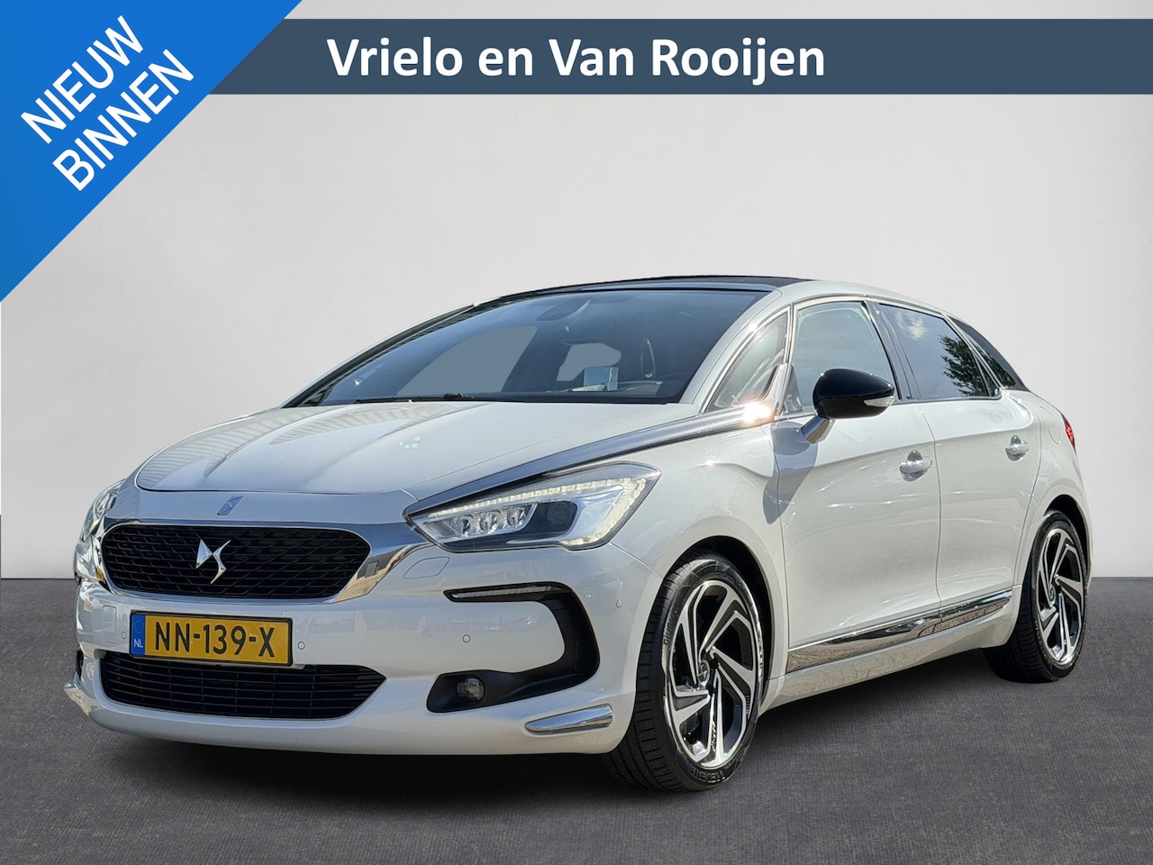 DS 5 - 1.6 THP Chic 211 PK | Pano | LED | Leer | Navi | Camera | PDC | HUD ( Vestiging - Nieuwege - AutoWereld.nl