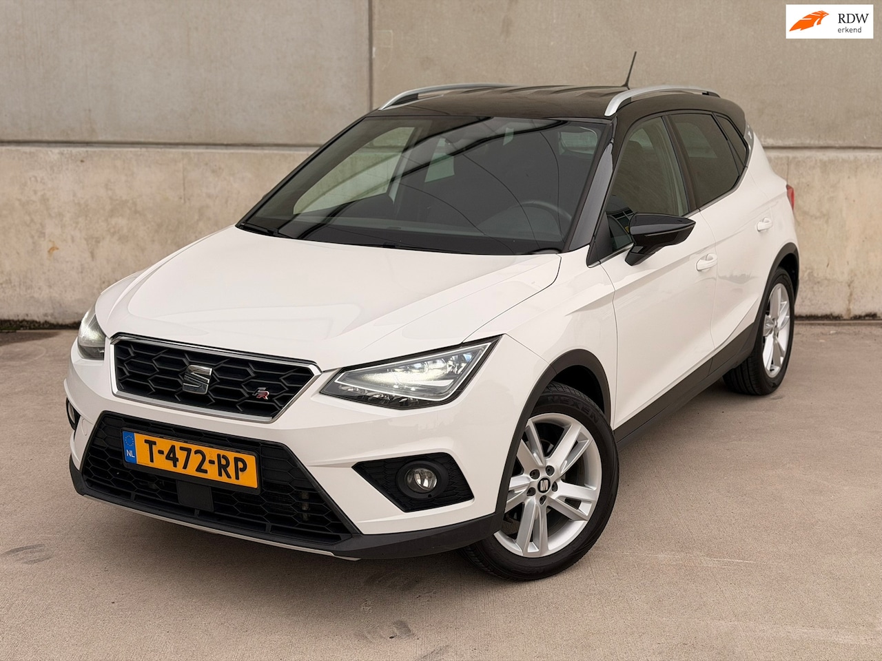SEAT Arona - 1.0 TSI FR Trekhaak CarPlay Keyless Navi ACC Stoelverwarming - AutoWereld.nl