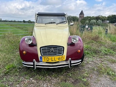 Citroën 2CV - 2CV6 Special Dolly uitvoering