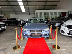 BMW 3-serie - 320I AUTOMAAT PANO + Original M