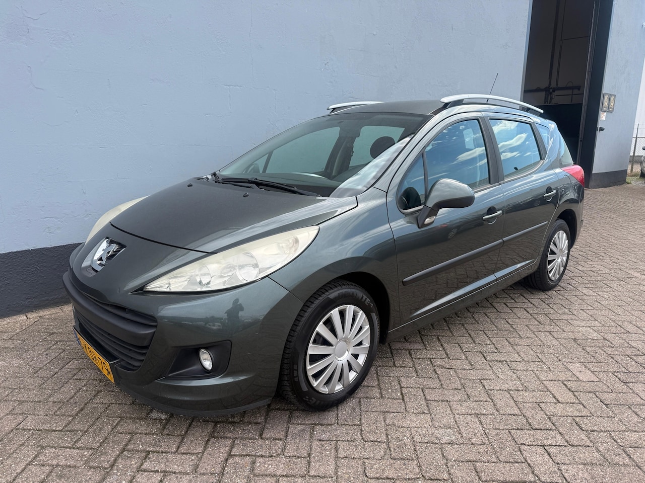 Peugeot 207 SW - 1.4 VTi Sportium - Airco - AutoWereld.nl