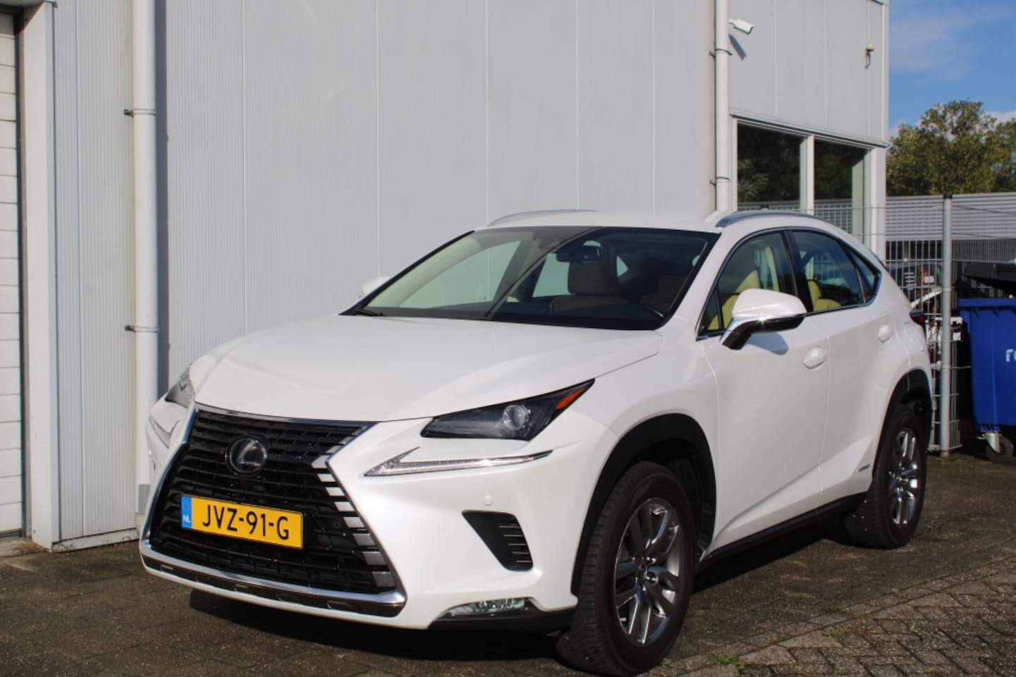 Lexus NX - 300h AWD First Edition 300h AWD First Edition - AutoWereld.nl