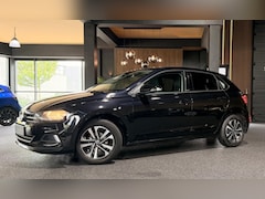 Volkswagen Polo - 1.0 TSI Highline United Stoelverwarmig|ClimatContol|Pdc|Cruise