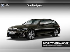 BMW 3-serie Touring - M340i xDrive High Executive Individual / Adaptief M onderstel / Harman Kardon / Glazen Pan
