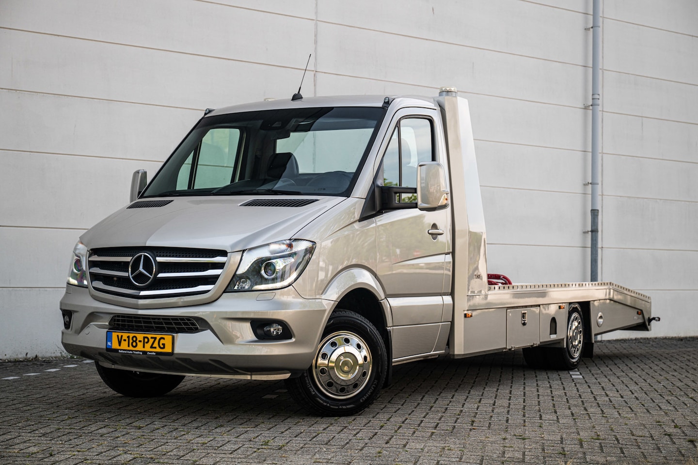 Mercedes-Benz Sprinter - 519 3.0 V6 AUT. TIJHOF |Luchtvering|Xenon|Cruise|Navi|Tacho|Oprijwagen| - AutoWereld.nl