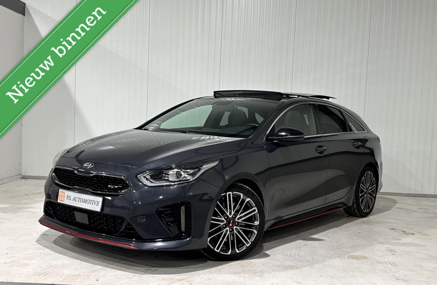 Kia Pro cee'd - 1.6 GT|PANO|LANE ASSIST|ACC|KEYLESS|CARPLAY|JBL - AutoWereld.nl