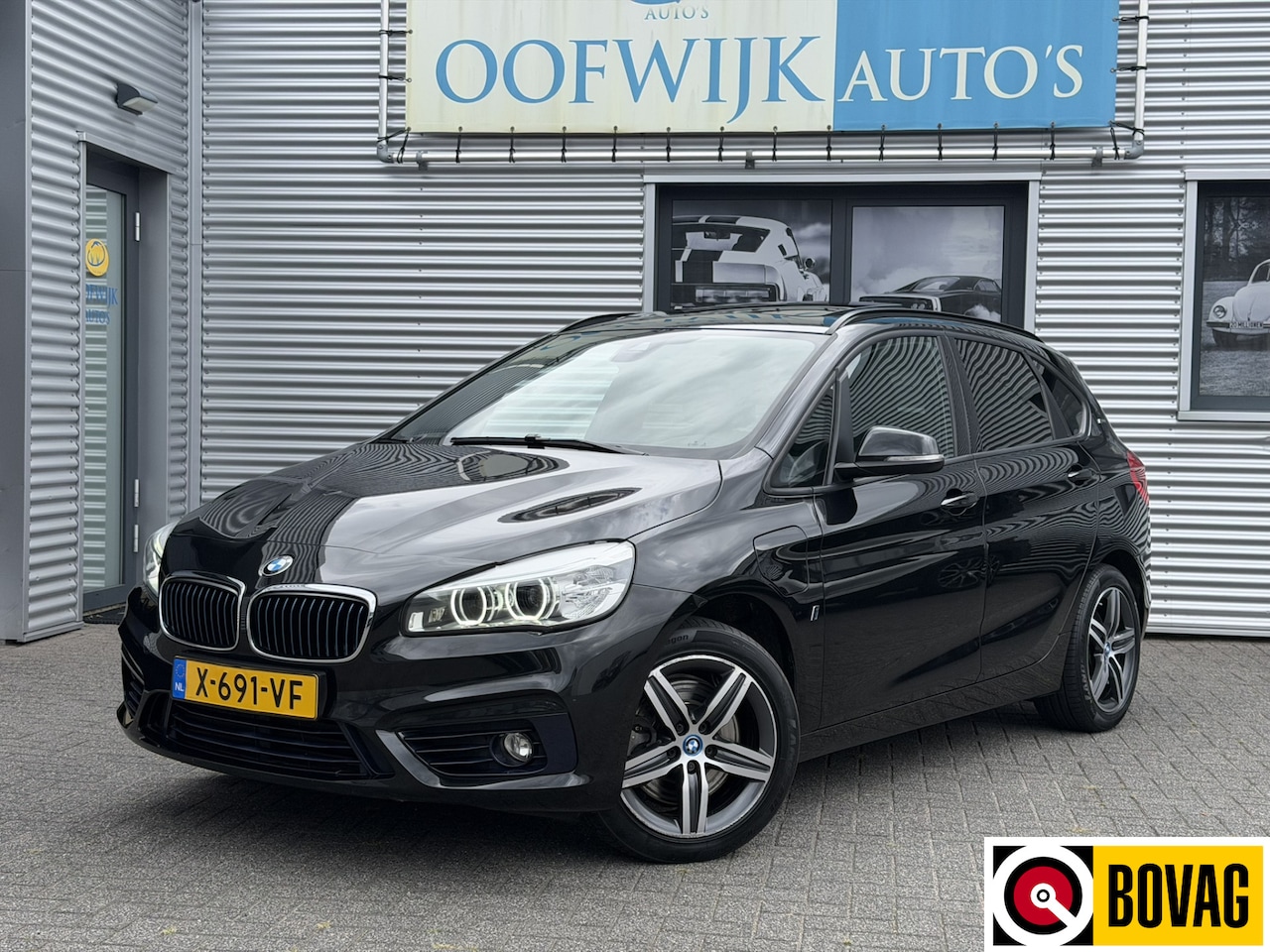 BMW 2-serie Active Tourer - 225xe iPerformance High Executive Clima Navi Leder Pano - AutoWereld.nl